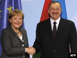 Almaniya - Merkel və Əliyev