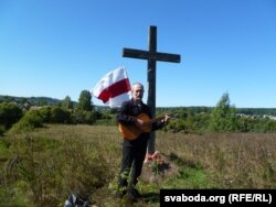 Сьпявае Андрэй Мельнікаў