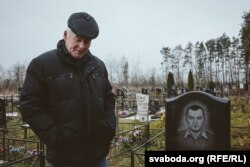 Мясцовы жыхар Валянцін, на магілах ягоных сваякоў зафарбоўвалі і выбівалі крыжы